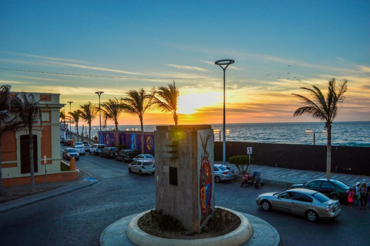 Departamento Vacacional Olas Altas Mazatlán Exterior foto